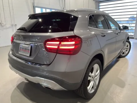 More photos of 2018 Mercedes-Benz GLA 250 at Fishers Imports - North West, IN