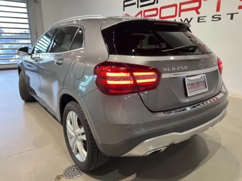 More photos of 2018 Mercedes-Benz GLA 250 at Fishers Imports - North West, IN