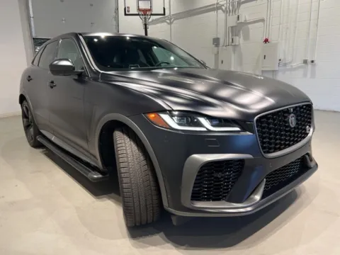 More photos of 2021 Jaguar F-PACE SVR at Fishers Imports - North West, IN
