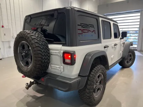 More photos of 2018 Jeep Wrangler Unlimited Rubicon at Fishers Imports - North West, IN
