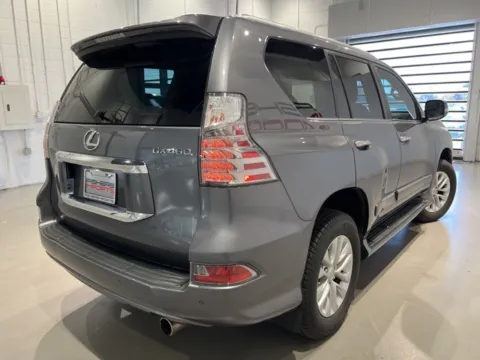 More photos of 2015 Lexus GX 460 at Fishers Imports - North West, IN