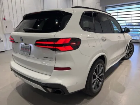More photos of 2024 BMW X5 xDrive40i at Fishers Imports - North West, IN