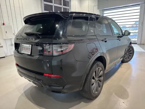 More photos of 2022 Land Rover Discovery Sport S R-Dynamic at Fishers Imports - North West, IN