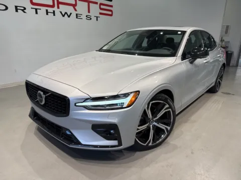 Photos of 2023 Volvo S60 B5 Plus Dark Theme for sale in Indianapolis, IN at Fishers Imports - North West