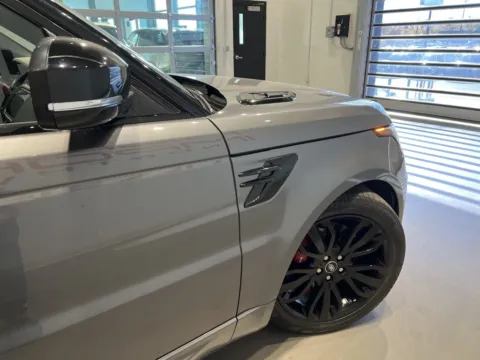 More photos of 2019 Land Rover Range Rover Sport HSE Dynamic at Fishers Imports - North West, IN