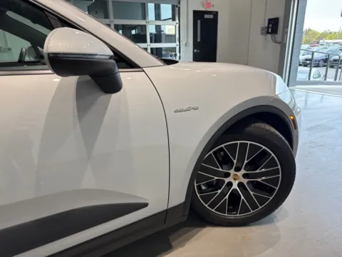 More photos of 2025 Porsche Macan Electric 4 at Fishers Imports - North West, IN