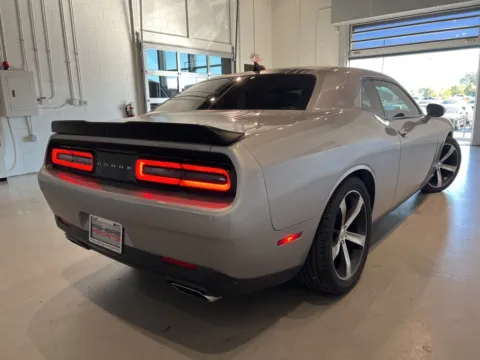 More photos of 2016 Dodge Challenger R/T at Fishers Imports - North West, IN