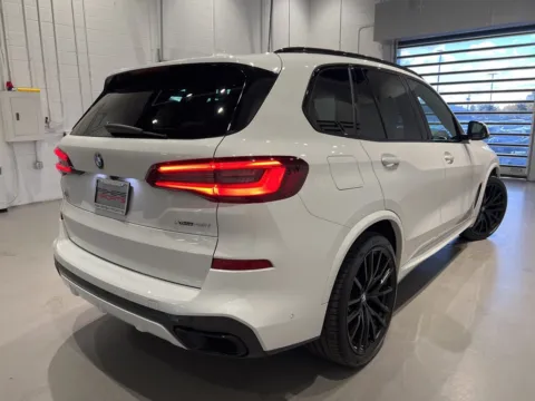 More photos of 2021 BMW X5 xDrive40i at Fishers Imports - North West, IN