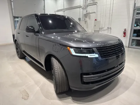 Another view of 2023 Land Rover Range Rover SE for sale in Indianapolis, IN at Fishers Imports - North West