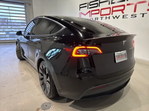 More photos of 2022 Tesla Model Y Performance at Fishers Imports - North West, IN