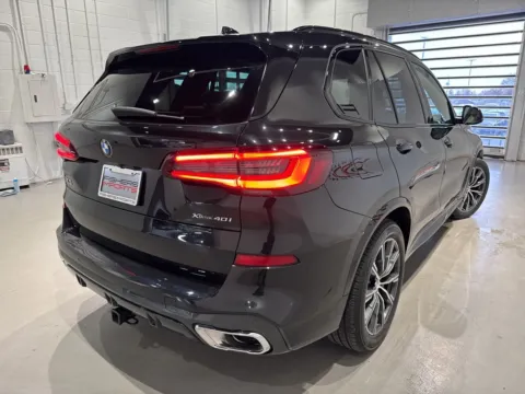 More photos of 2022 BMW X5 xDrive40i at Fishers Imports - North West, IN