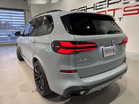 More photos of 2026 BMW X5 xDrive40i at Fishers Imports - North West, IN