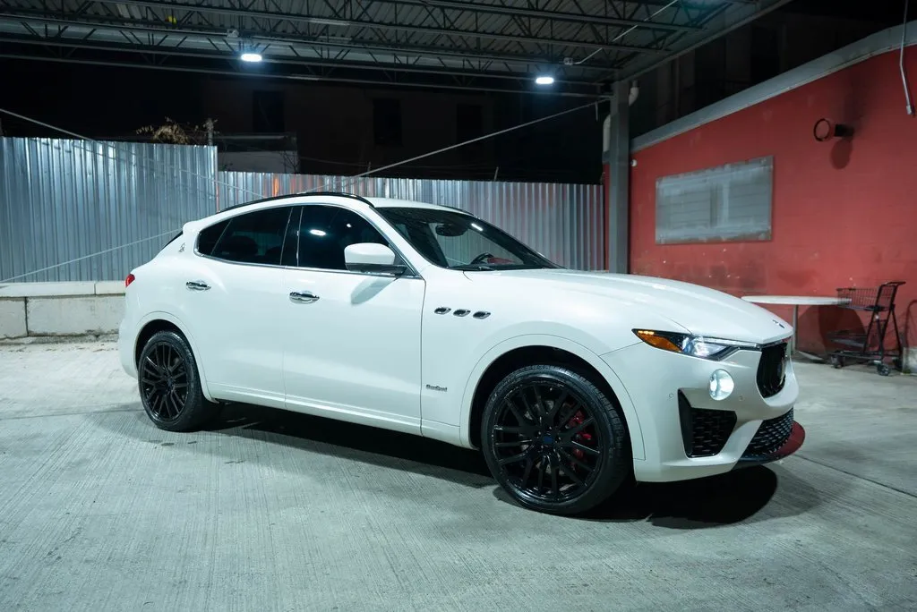2019 Maserati Levante S GranSport's photo