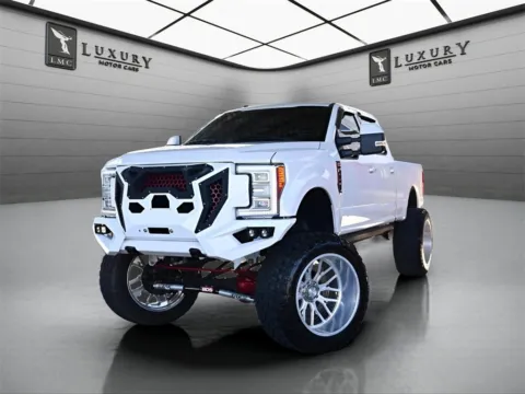 Another view of 2018 Ford Super Duty F-250 SRW LARIAT for sale in Hillside, NJ at Luxury Motor Cars