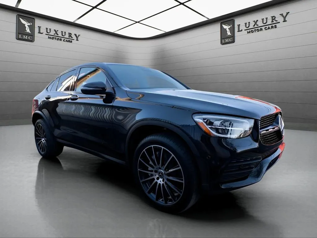 Black 2023 Mercedes-Benz GLC 300 for sale in Hillside, NJ