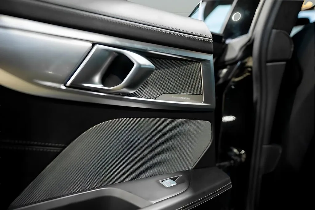 2022 BMW M8 Gran Coupe Base - Photo 32