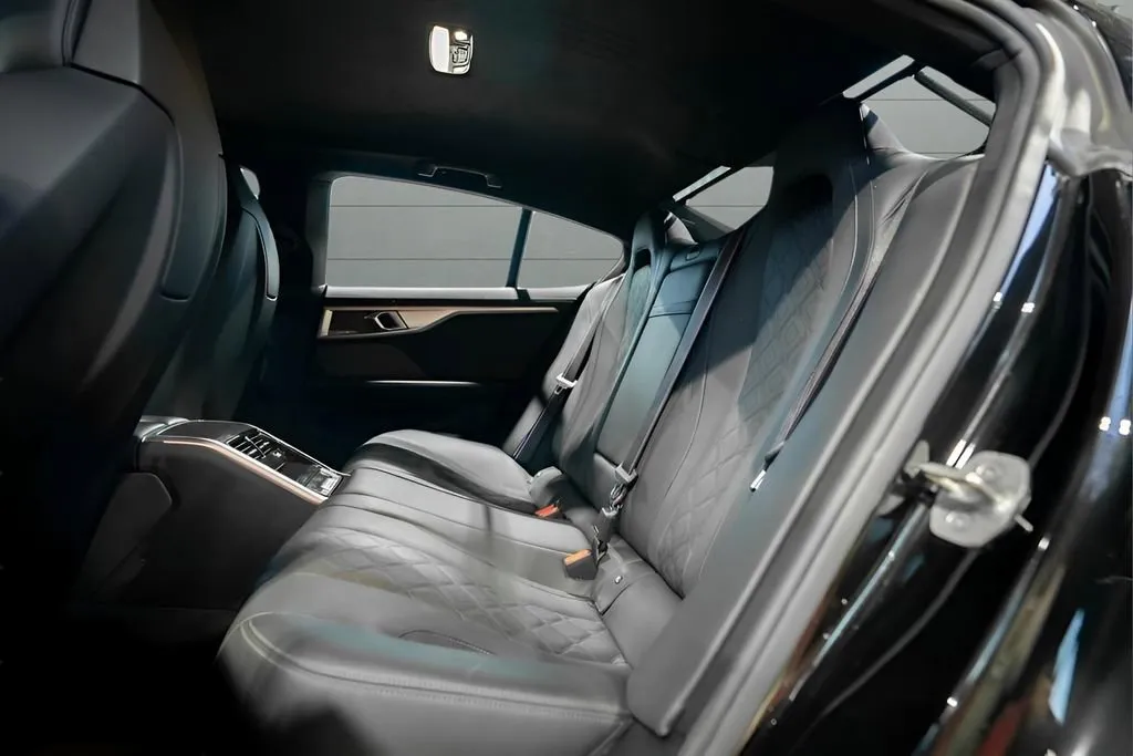 2022 BMW M8 Gran Coupe Base - Photo 33