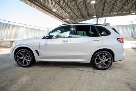 More photos of 2020 BMW X5 xDrive40i at Luxury Motor Cars, NJ
