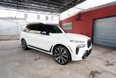 Black 2023 BMW X7 xDrive40i for sale in Hillside, NJ