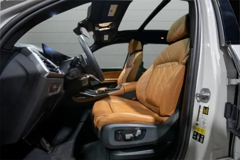 Photos of 2023 BMW X7 xDrive40i for sale in Hillside, NJ at Luxury Motor Cars