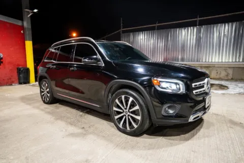 Black 2023 Mercedes-Benz GLB 250 for sale in Hillside, NJ