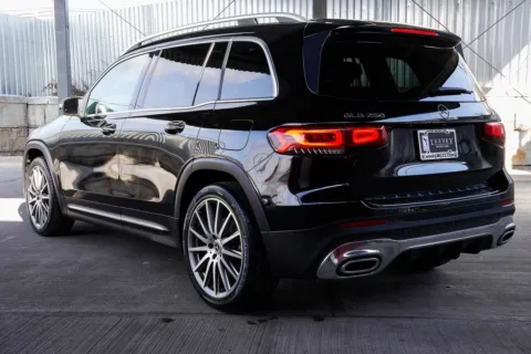 More photos of 2021 Mercedes-Benz GLB 250 at Luxury Motor Cars, NJ