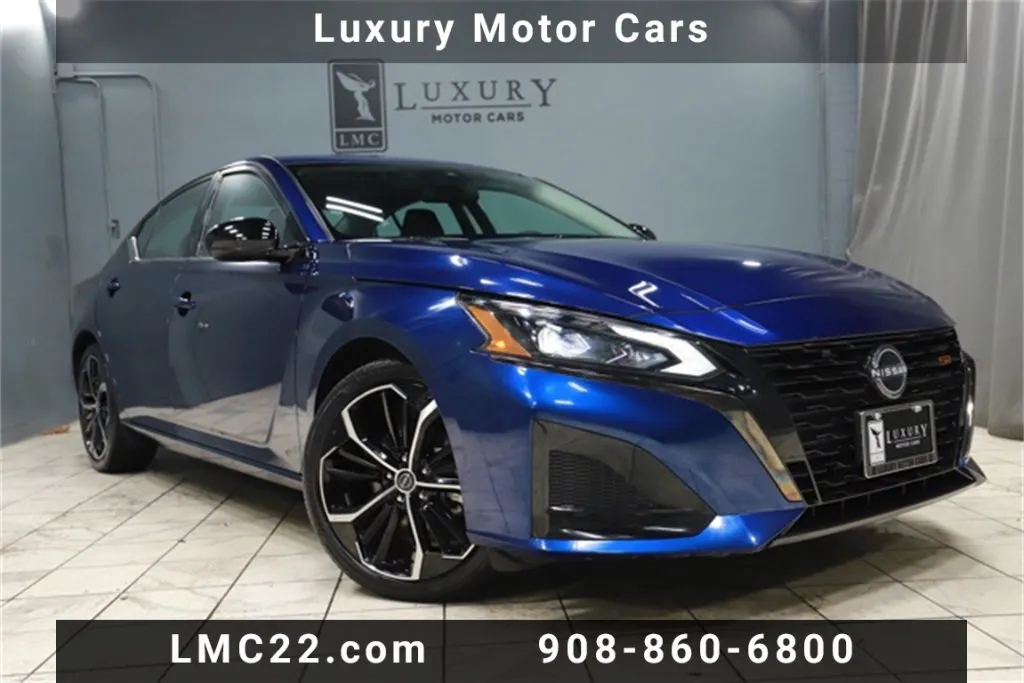2023 Nissan Altima 2.5 SR for sale in Hillside, NJ