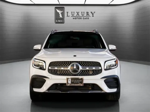 Another view of 2020 Mercedes-Benz GLB 250 for sale in Hillside, NJ at Luxury Motor Cars