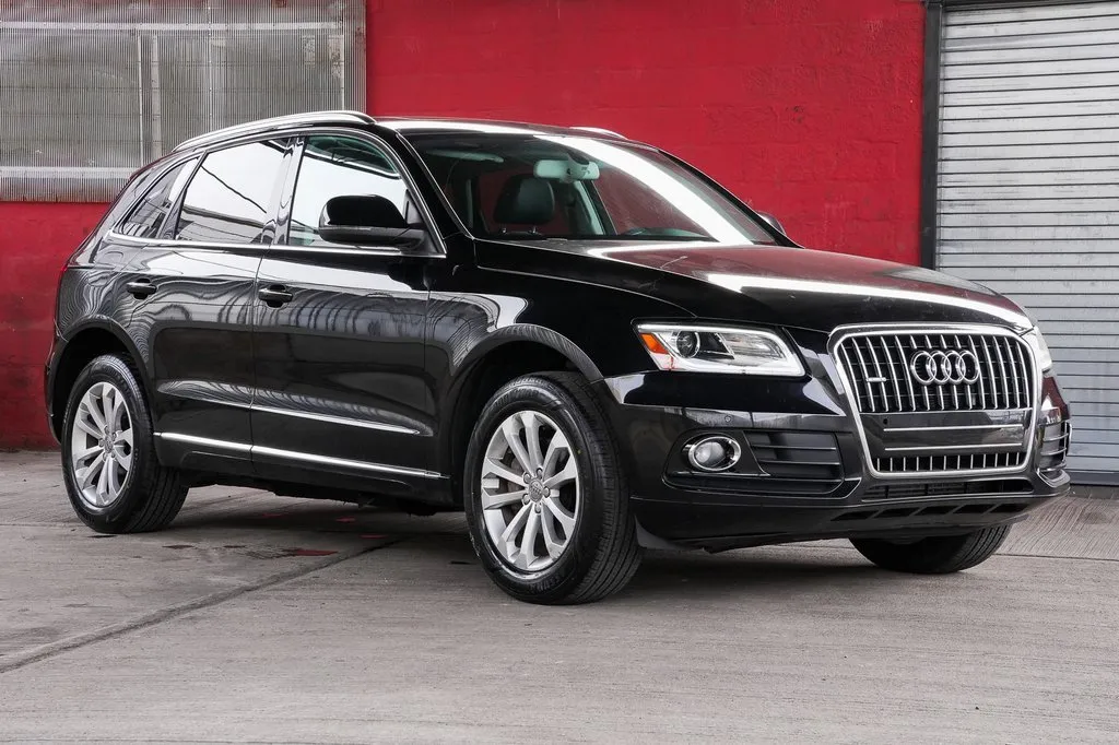 2015 Audi Q5 Premium Plus's photo