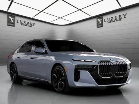 Gray 2024 BMW i7 eDrive50 for sale in Hillside, NJ