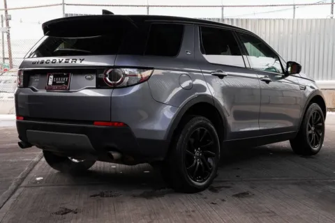 More photos of 2019 Land Rover Discovery Sport HSE at Luxury Motor Cars, NJ