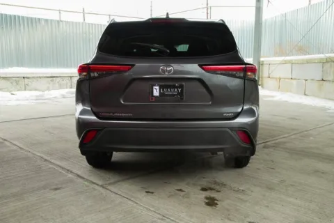 More photos of 2022 Toyota Highlander L at Luxury Motor Cars, NJ