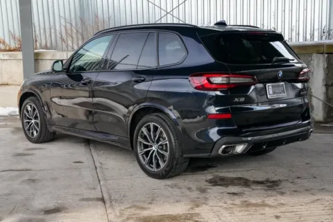 More photos of 2022 BMW X5 xDrive40i at Luxury Motor Cars, NJ