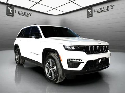 White 2023 Jeep Grand Cherokee Limited for sale in Hillside, NJ