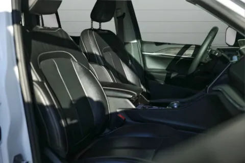 Photos of 2023 Jeep Grand Cherokee Limited for sale in Hillside, NJ at Luxury Motor Cars