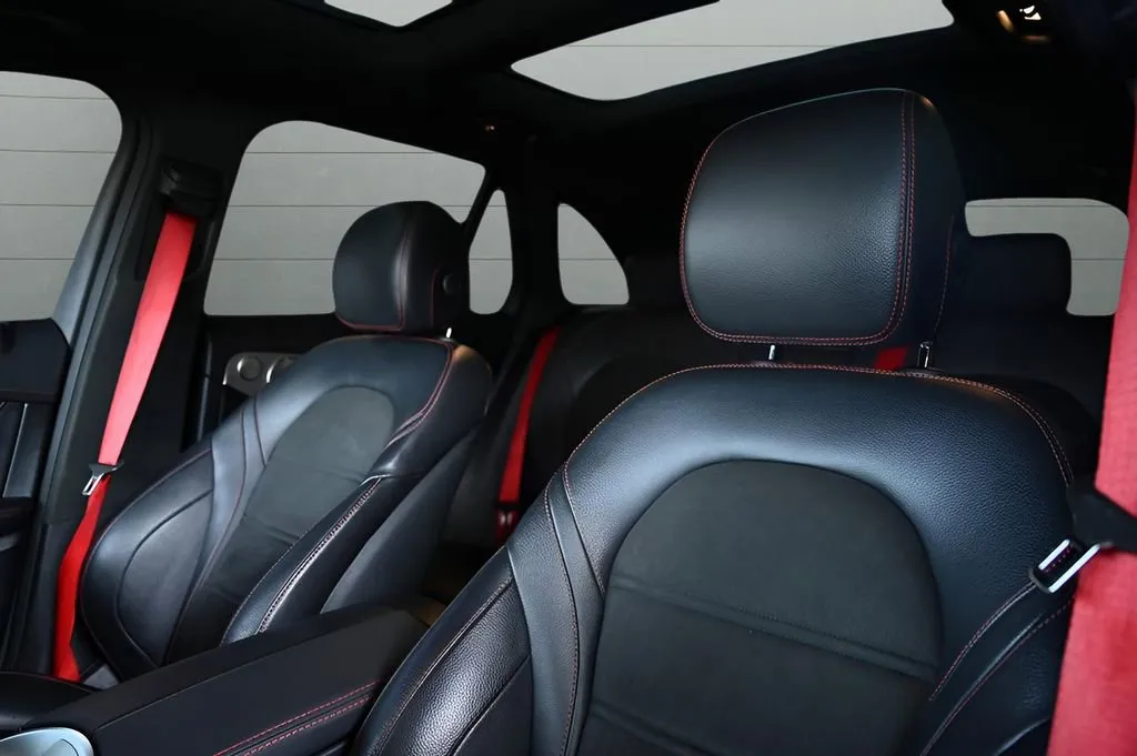 2021 Mercedes-Benz GLC AMG GLC43 - Photo 23