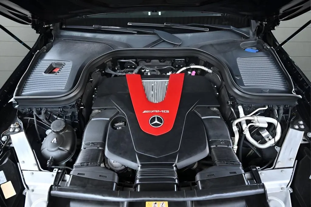 2021 Mercedes-Benz GLC AMG GLC43 - Photo 45