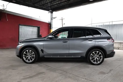 More photos of 2024 BMW X5 sDrive40i at Luxury Motor Cars, NJ