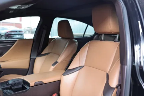 Photos of 2020 Lexus ES 350 for sale in Hillside, NJ at Luxury Motor Cars