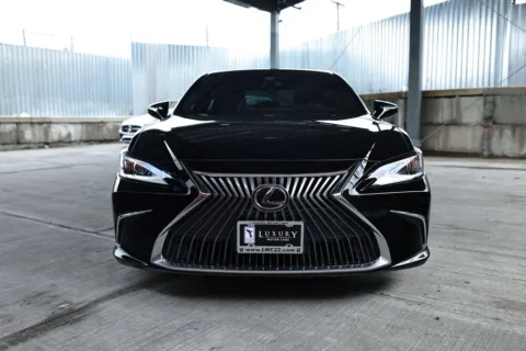 Another view of 2020 Lexus ES 350 for sale in Hillside, NJ at Luxury Motor Cars