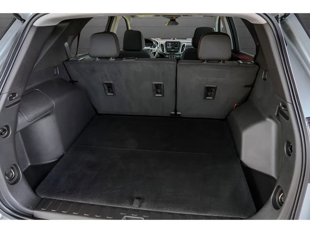 2023 Chevrolet Equinox LT - Photo 38