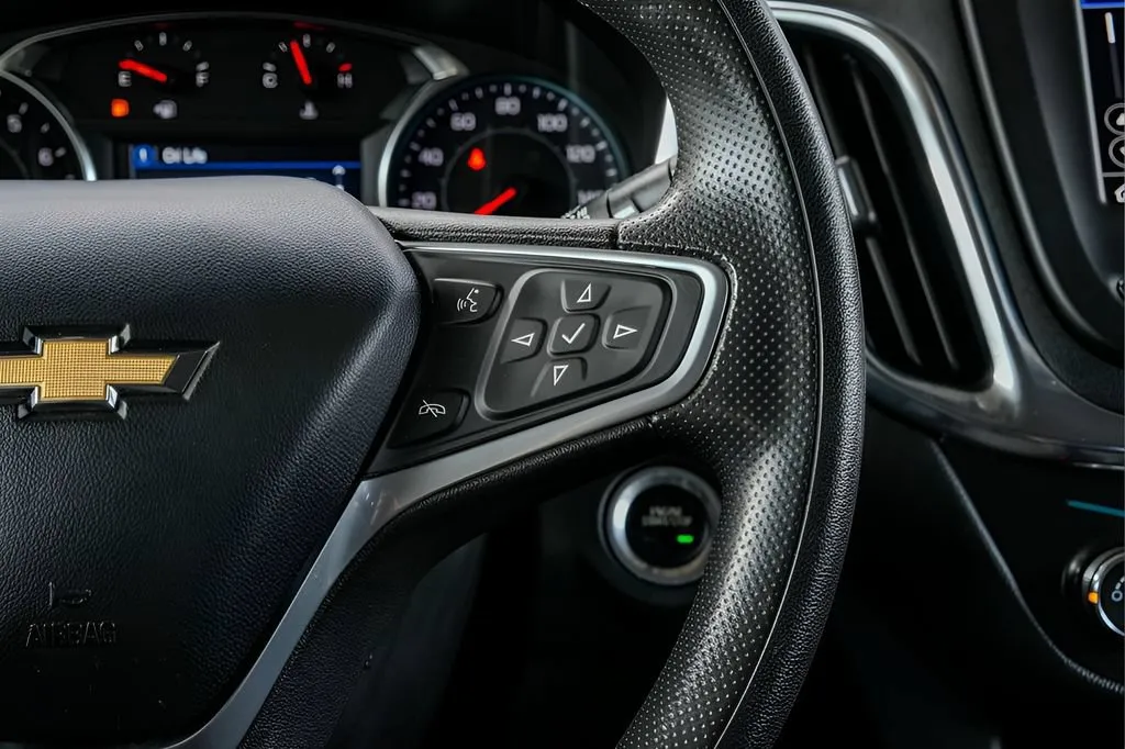 2023 Chevrolet Equinox LT - Photo 46
