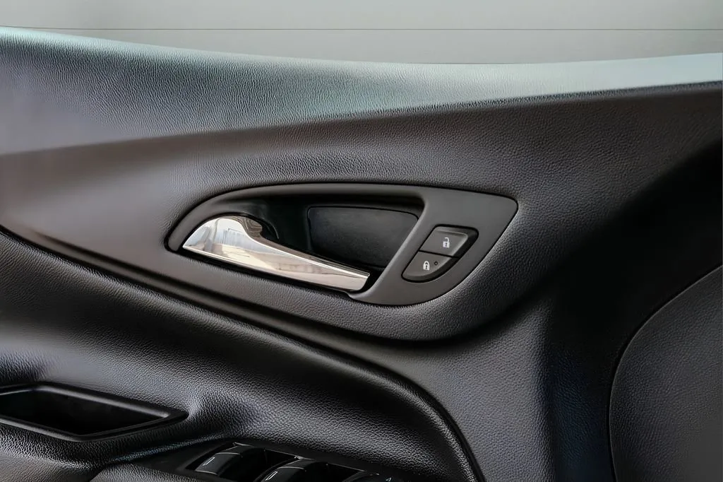 2023 Chevrolet Equinox LT - Photo 51