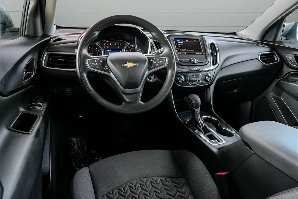 2023 Chevrolet Equinox LT - Photo 23