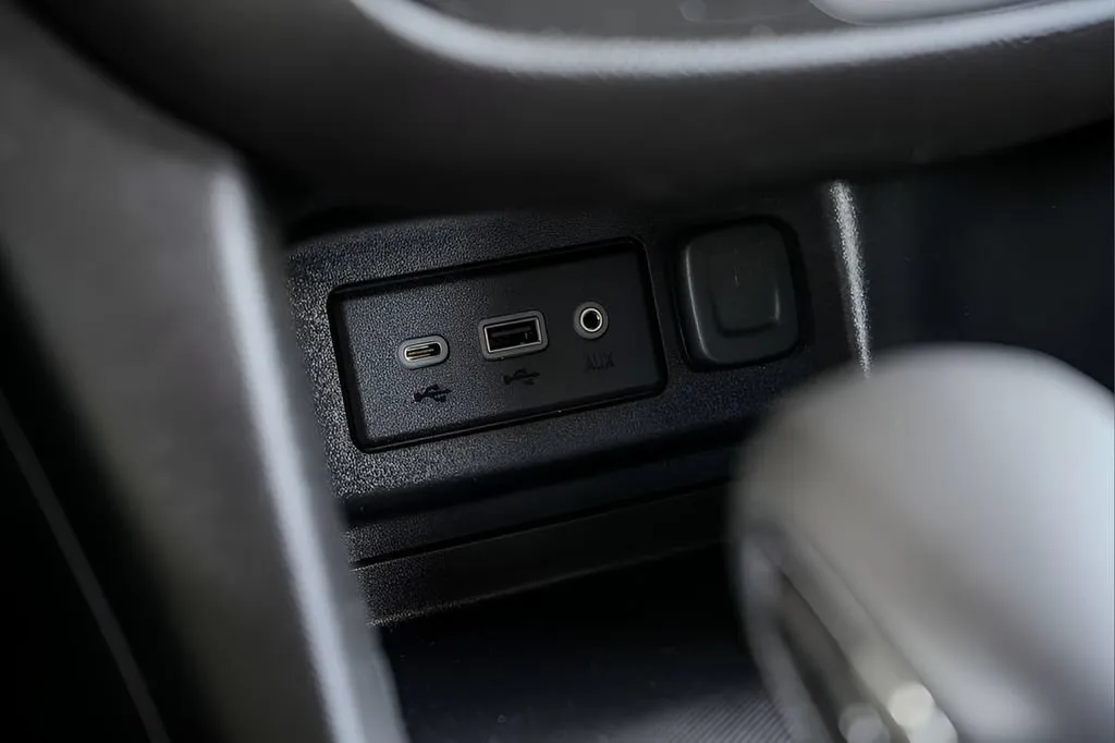 2023 Chevrolet Equinox LT - Photo 47