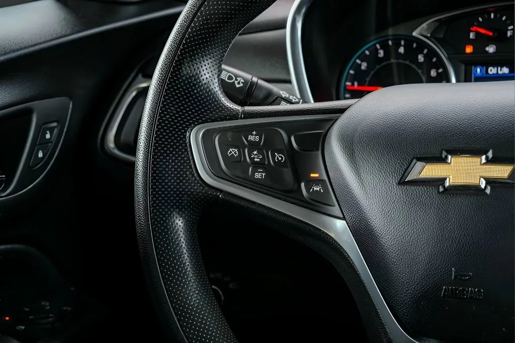 2023 Chevrolet Equinox LT - Photo 45