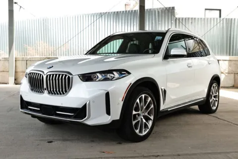 More photos of 2024 BMW X5 xDrive40i at Luxury Motor Cars, NJ