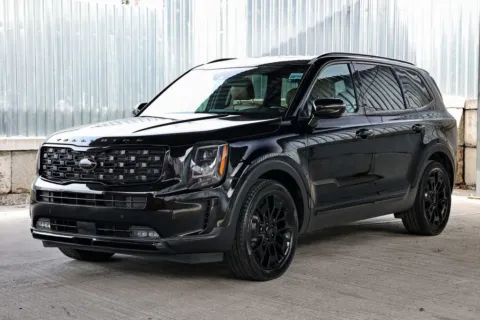More photos of 2021 Kia Telluride SX at Luxury Motor Cars, NJ