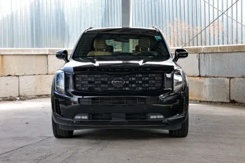 Another view of 2021 Kia Telluride SX for sale in Hillside, NJ at Luxury Motor Cars