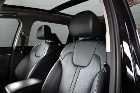 Photos of 2022 Kia Sorento SX for sale in Hillside, NJ at Luxury Motor Cars